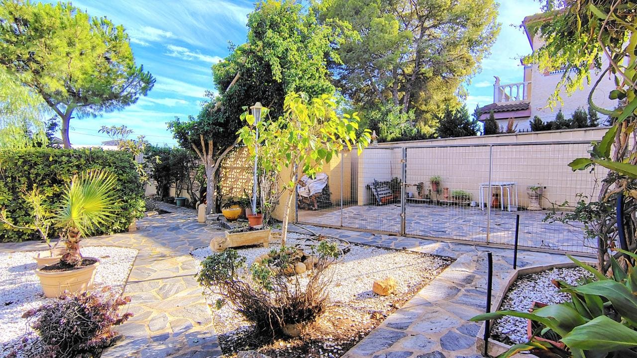 CAG-420-ANTAAL-LIFE-29