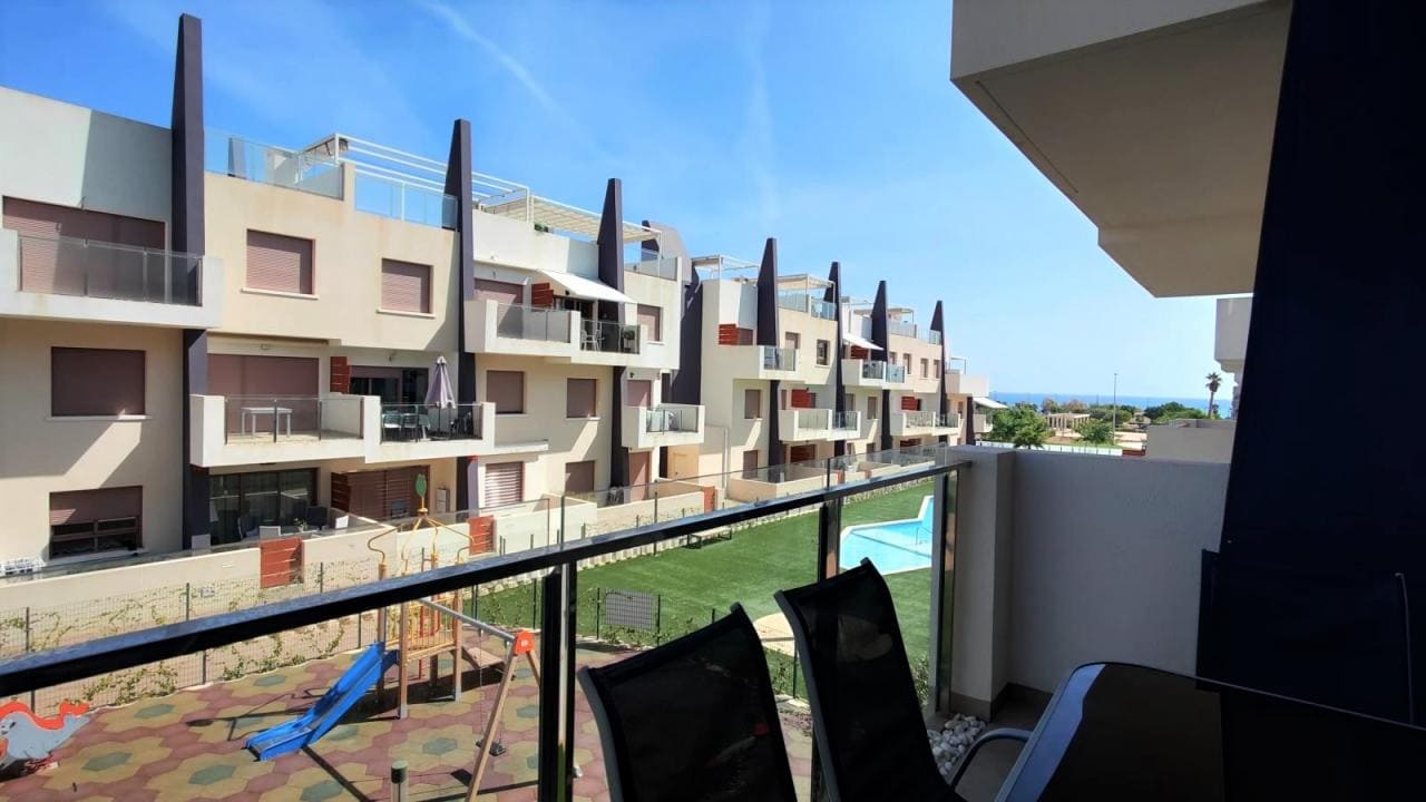 rent-014-_-antaal-life-22