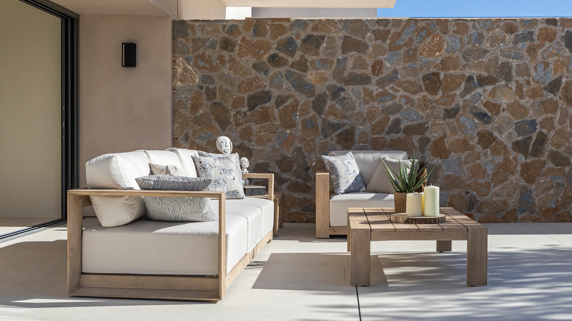 Antaal-Life-Villa-Las-Colinas-Golf-COL-100-40-1