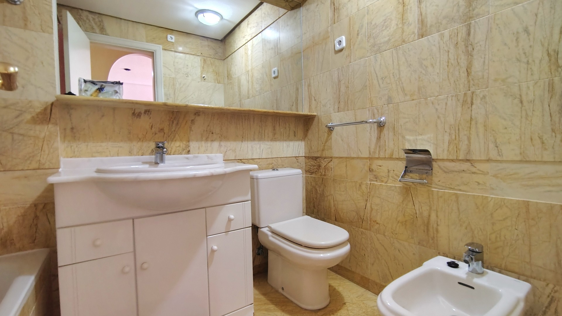 RENT-010-Antaal-Life-014